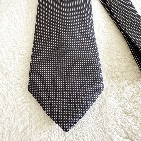 Robert Talbott Carmel Silk Tie Black Gray Print Hand Sewn USA - Picture 2 of 9